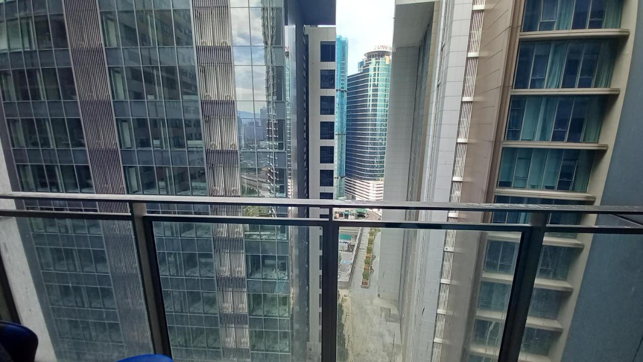 Estelar Apartments At Mercu Summer Klcc Куала Лумпур Екстериор снимка